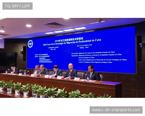 俱乐部与国际俱乐部交换学员互访提高技战术水平